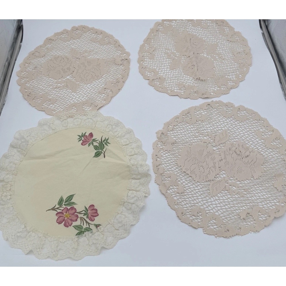 Vintage‎ Doily Lot Of 4 Floral Center Lace Trim Crochet Round Cottage Cotton